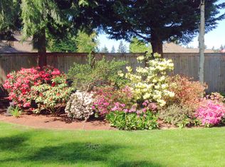 17801 NE 100th Ct, Redmond, WA 98052