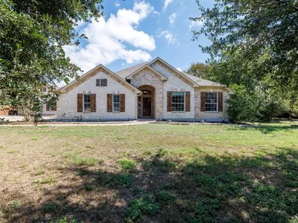 220 Hobby Horse, Liberty Hill, TX 78642