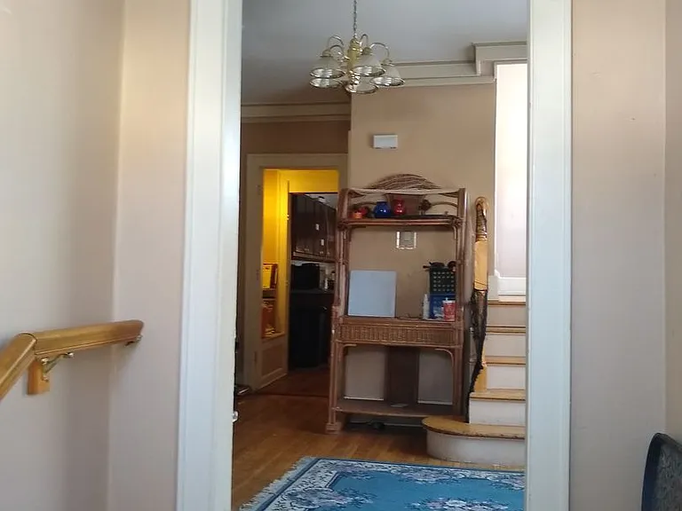 314 Augusta Ave #1 — Photo 8