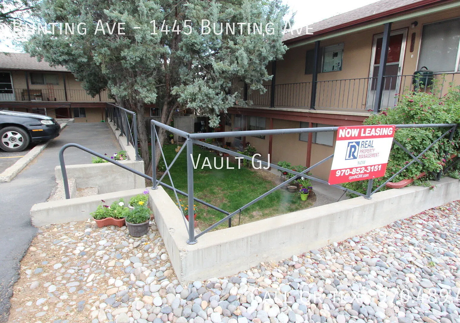 Rarely Available 1 Bed, 1 Bath Close To Cmu Apartment — Photo 1