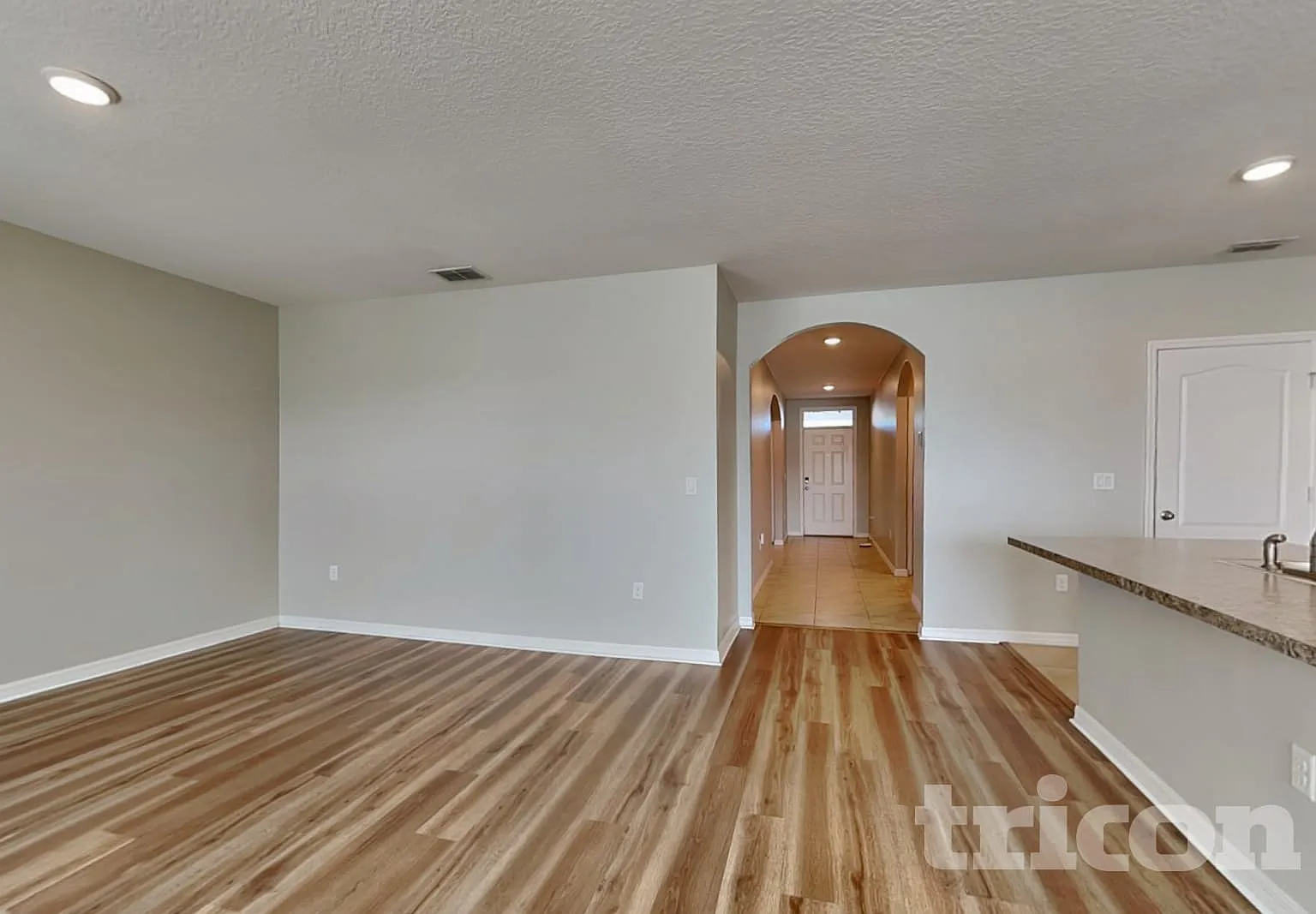 991 Summer Glen Drive Winter Haven FL — Photo 4