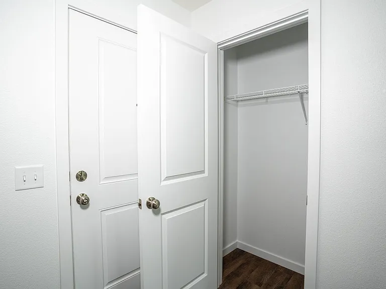 2120 Durango Dr — Photo 16