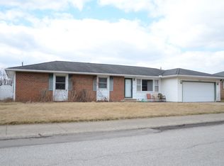 611 N Lindberg Dr, Warsaw, IN