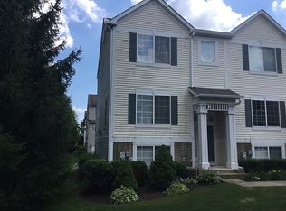 148 Enclave Cir UNIT E, Bolingbrook, IL 60440