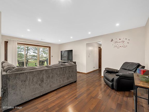 5th image of 9313 Montgomery Dr #158