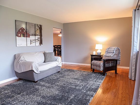 5th image of 5485 Coolbrook Dr