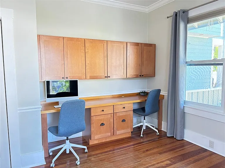 324 Julia Pl — Photo 44