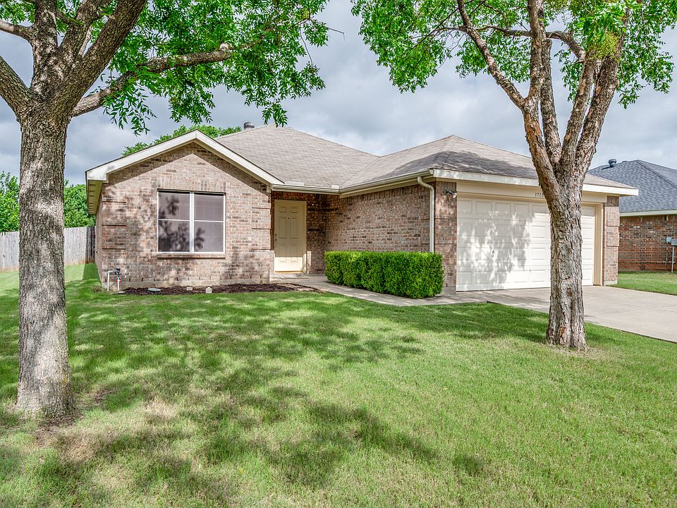 1st image of 3705 Hermalinda Dr