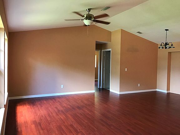 3rd image of 2793 Wyola Ave
