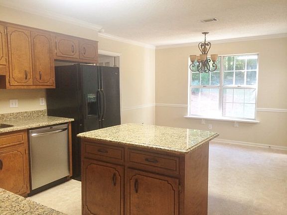 2nd image of 712 Low Meadow Dr