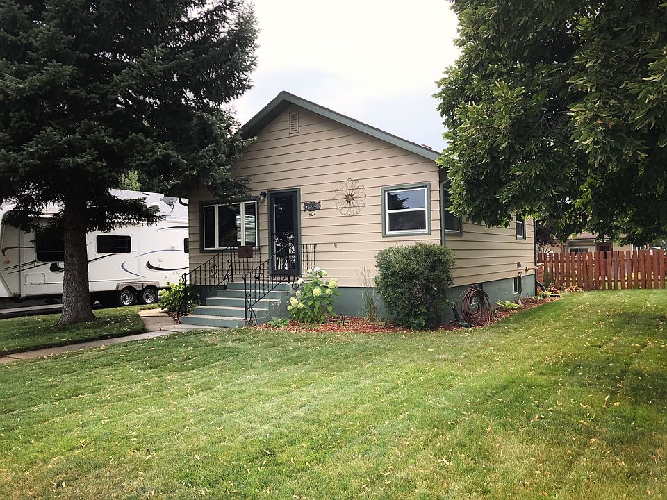 1st image of 404 S Carlin St