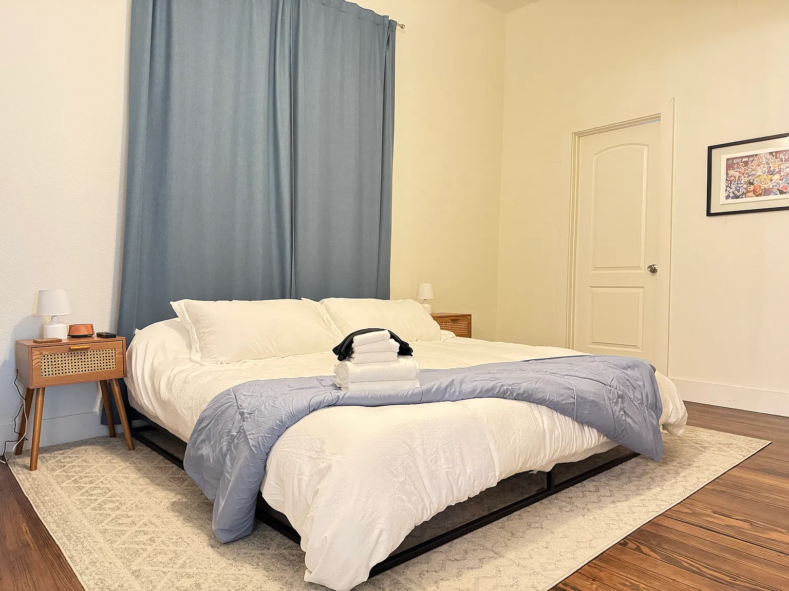 4 bed, 2924 sqft, $1,700 — Photo 1