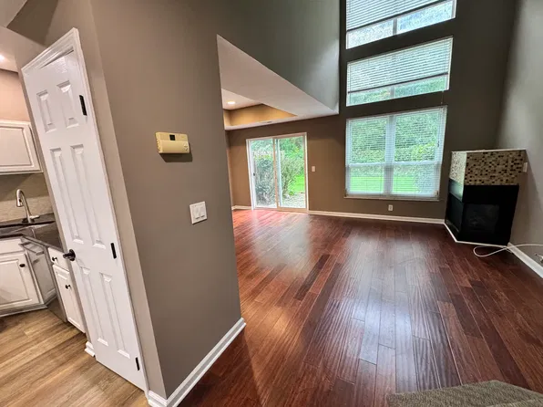5767 Albany Grn, Westerville, OH 43081