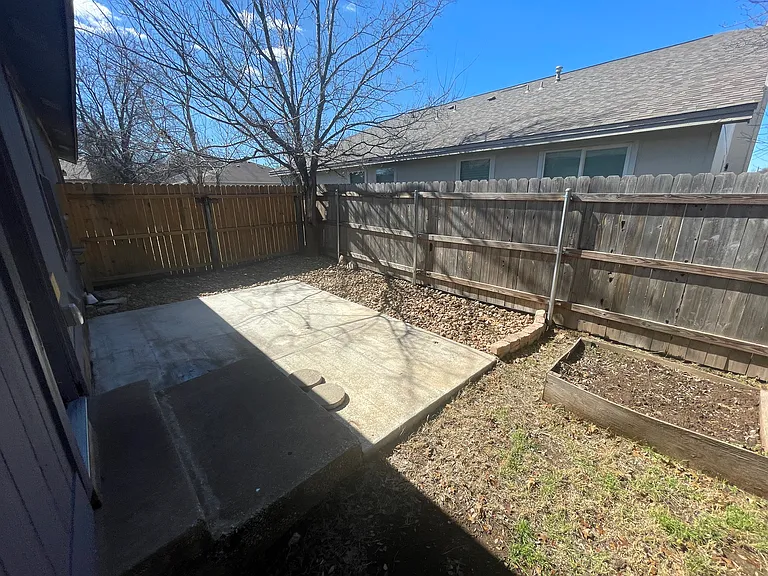 523A Luther Dr #A — Photo 39