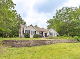 160 Hermit Rd, Manchester, NH 03109