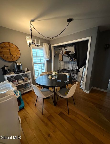 4th image of 203 15th Street