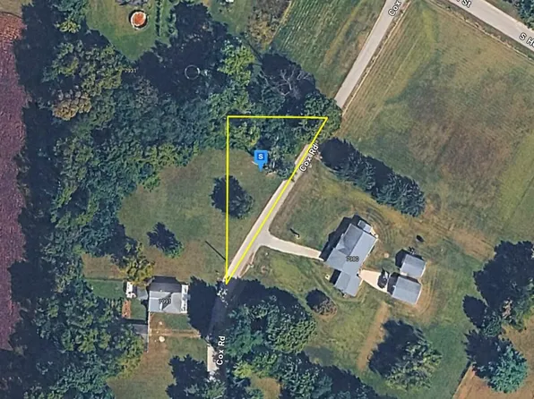 7995 Cox Rd, Terre Haute, IN 47802