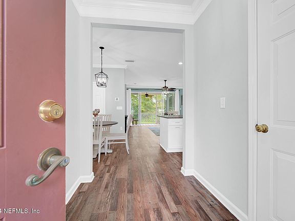 4th image of 4862 PARKHURST Place