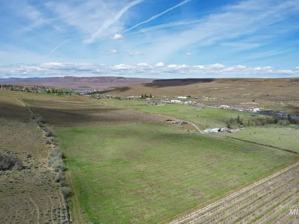 73809 Rattlesnake Rd, Arlington, OR 97812