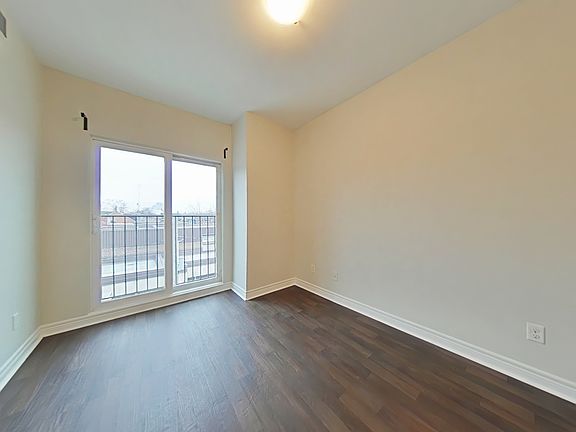 2nd image of 940 Bloor St W #304