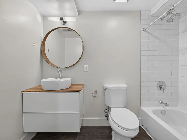 1680 Irving St NW — Photo 5