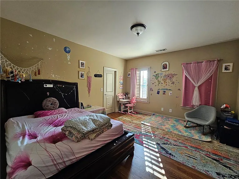 10924 Waters Rd — Photo 35
