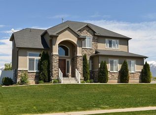 3143 S Bluff Rd, Syracuse, UT 84075