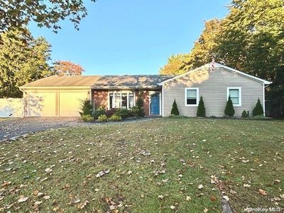 176 Wading River Hol Road, Middle Island, NY, 11953