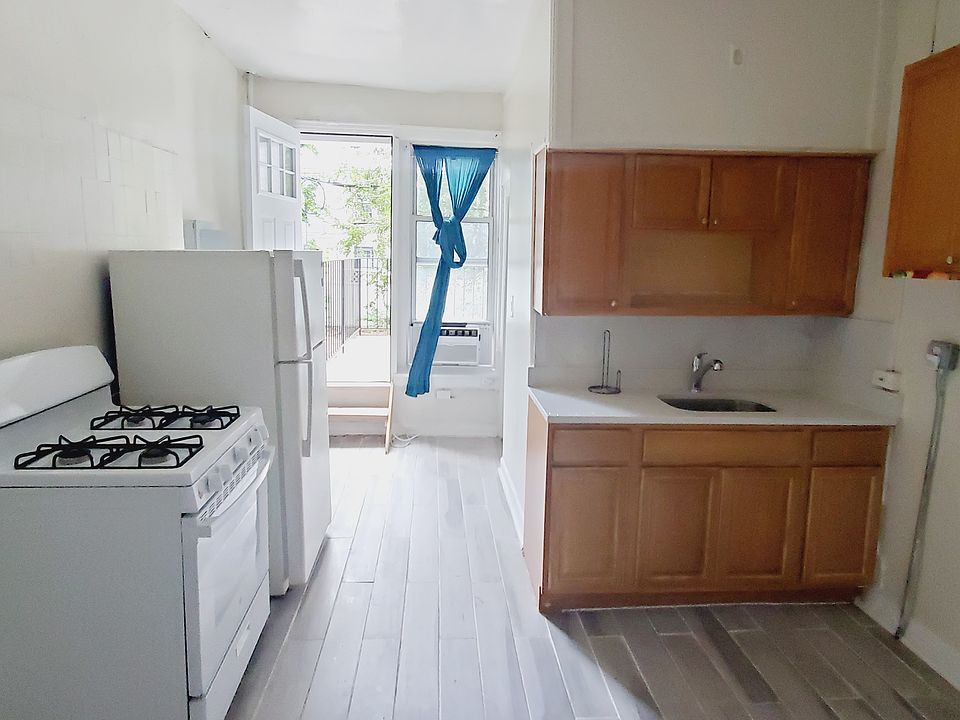 1st image of 2300 Atlantic Ave APT 1L