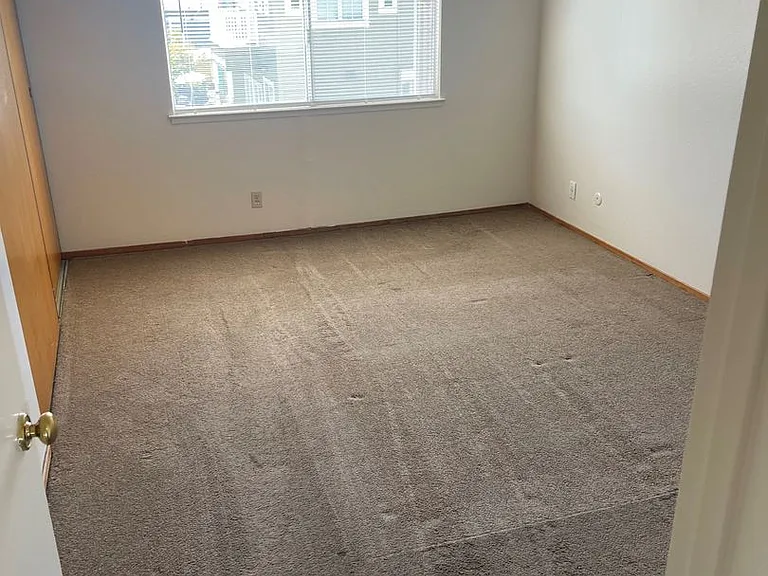 1158 Park Ave #K — Photo 5