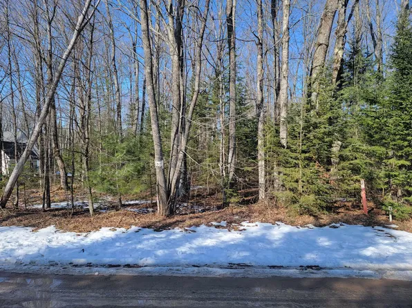 624 Franklin Ests, Petoskey, MI 49770