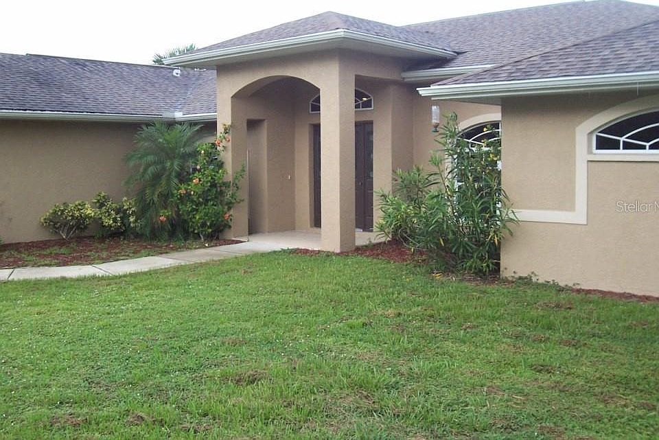 1st image of 1817 N Salford Blvd