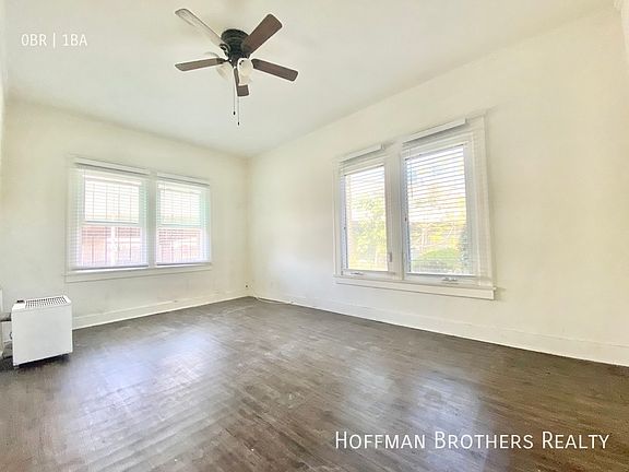 4th image of 563 N Heliotrope Dr #205A
