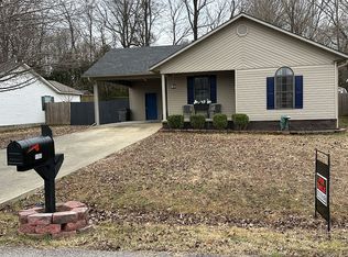 1104 Roberts Dr, Paragould, AR 72450