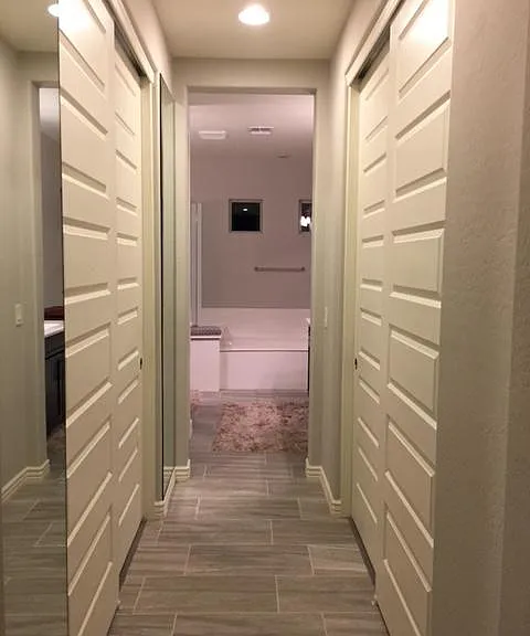 4649 E Daley Ln — Photo 30