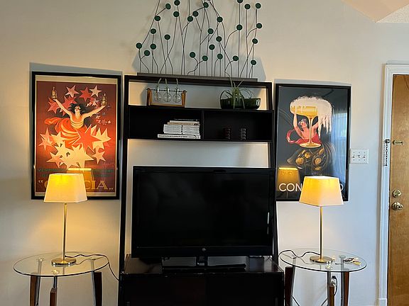 3rd image of 2403 Arlington Blvd APT 201