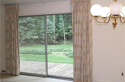 3rd image of 27985 Gardenia Dr