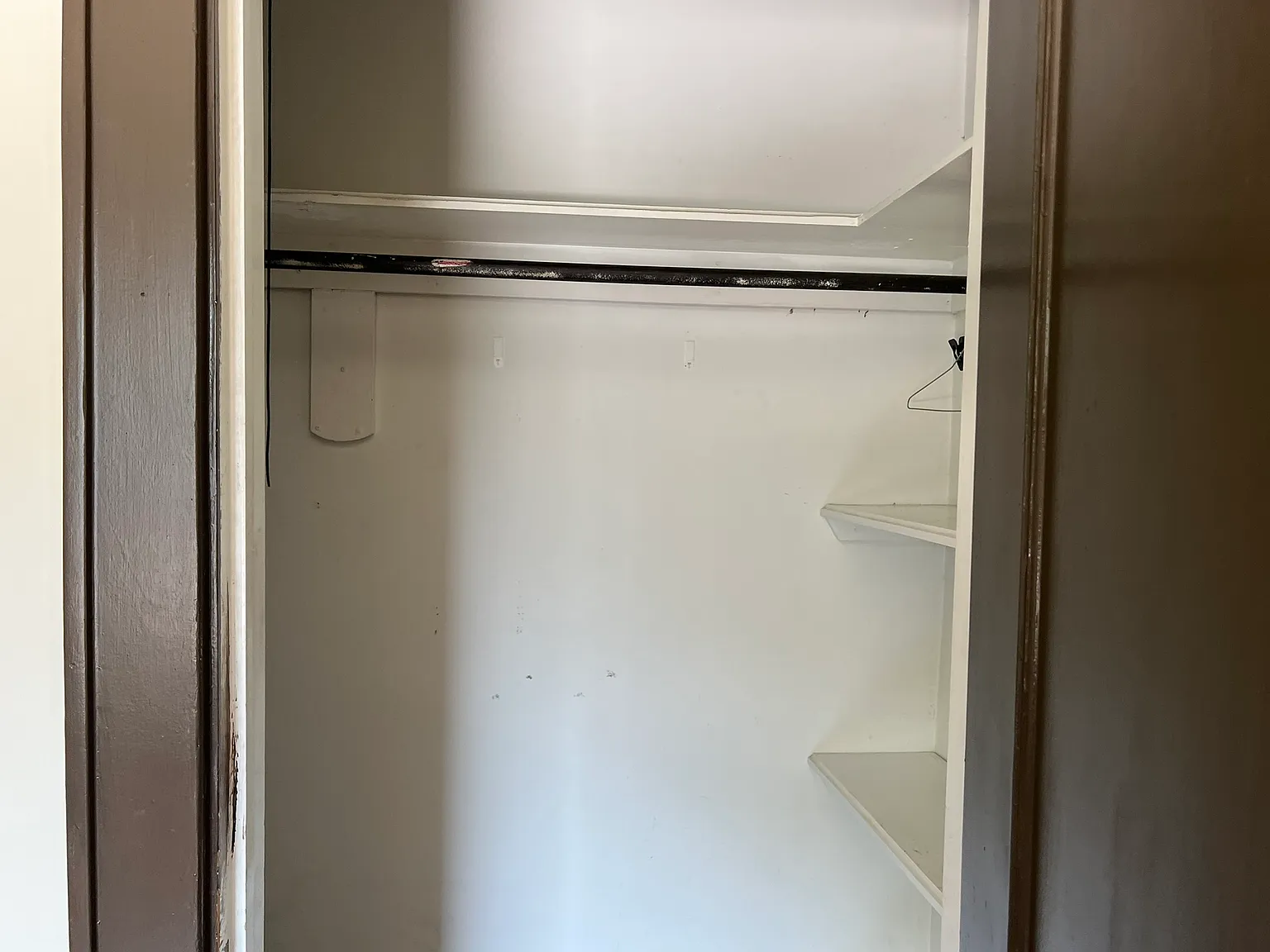 1 bed, 900 sqft, $550 — Photo 4