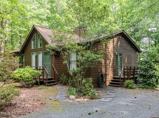 9804 Leslie Dr, Chapel Hill, NC 27516