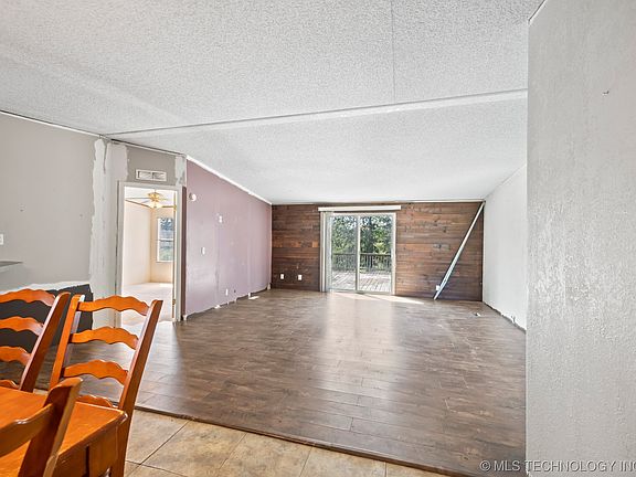 3rd image of 10770 S 235th Avenue