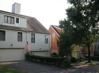 31 Dowitcher Ct, Wayne, NJ 07470