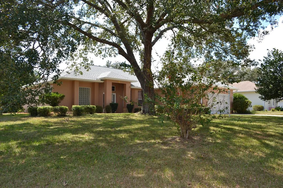 2 bed, 1792 sqft, $1,800 — Photo 1