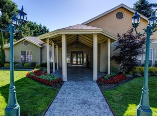 Commons at Avalon Park Apartments, Portland, OR 97224