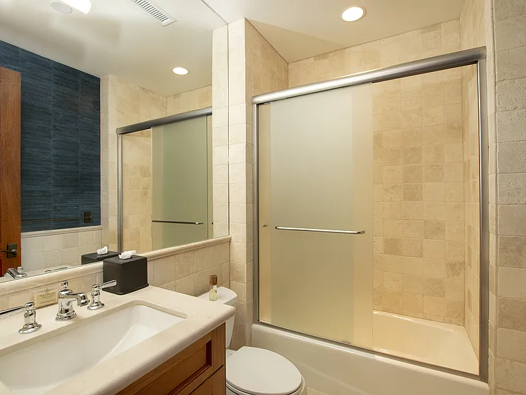 San Joaquin Rd — Photo 18