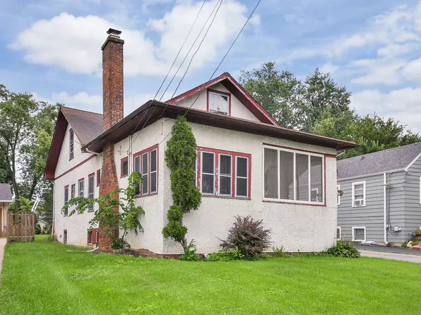 649 Hill Ave, Glen Ellyn, IL 60137