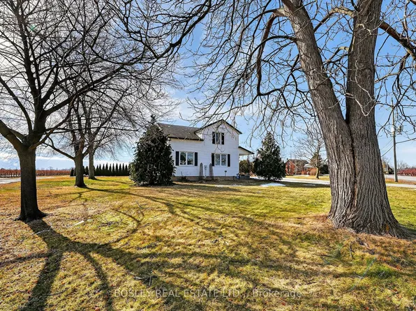 765 Lakeshore Rd, Niagara On The Lake, ON L0S 1J0