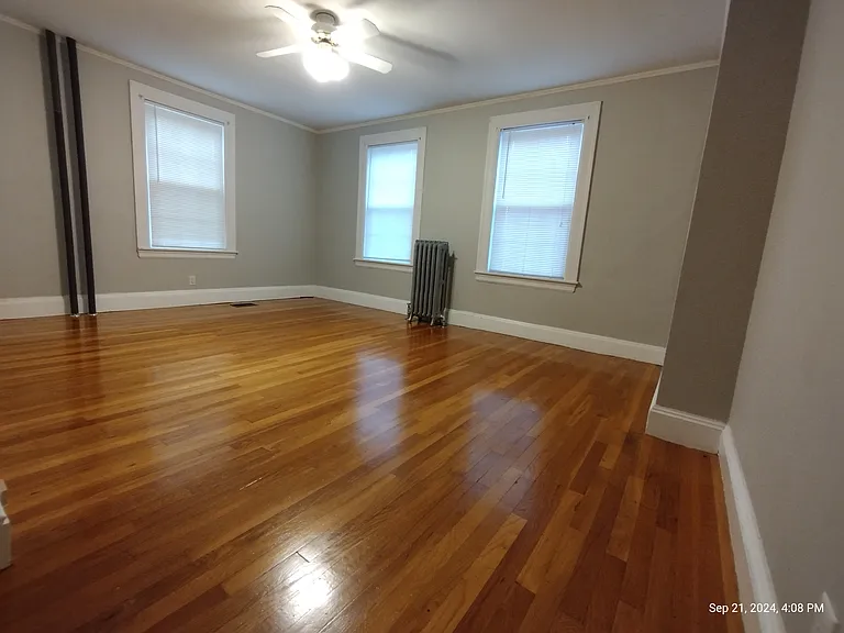 60 Washington St #1 — Photo 16