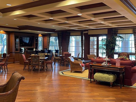 4th image of 107 Yacht Club Way W #308