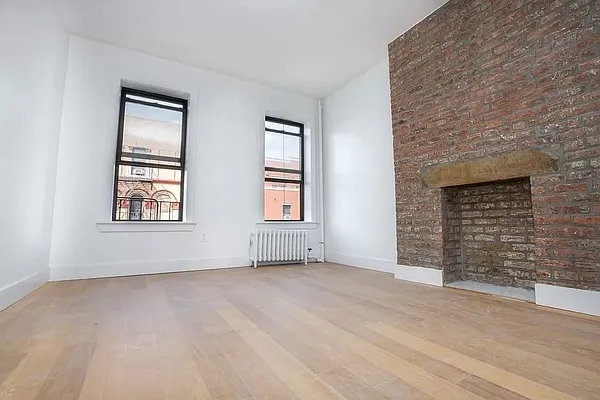 Rented by REAL New York | media 6