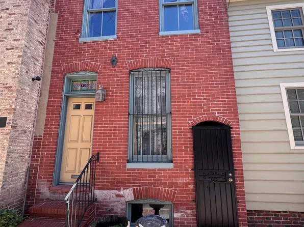 705 S Regester St, Baltimore, MD 21231